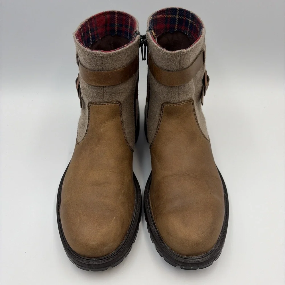 Merrell Legacy Buckle Waterproof Boots Leather Heel Zip Women's Size 7.5/38